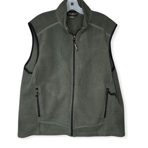 Eddie‎ Bauer Vest